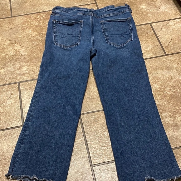 American Eagle Outfitters Size 8 Stretch Straight Leg Cropped Jeans - Picture 11 of 13